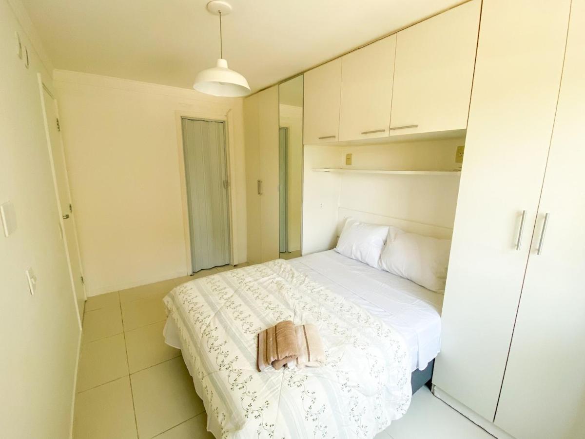 Apartment Apto Na Barra A Poucos Minutos Do Metro E Da