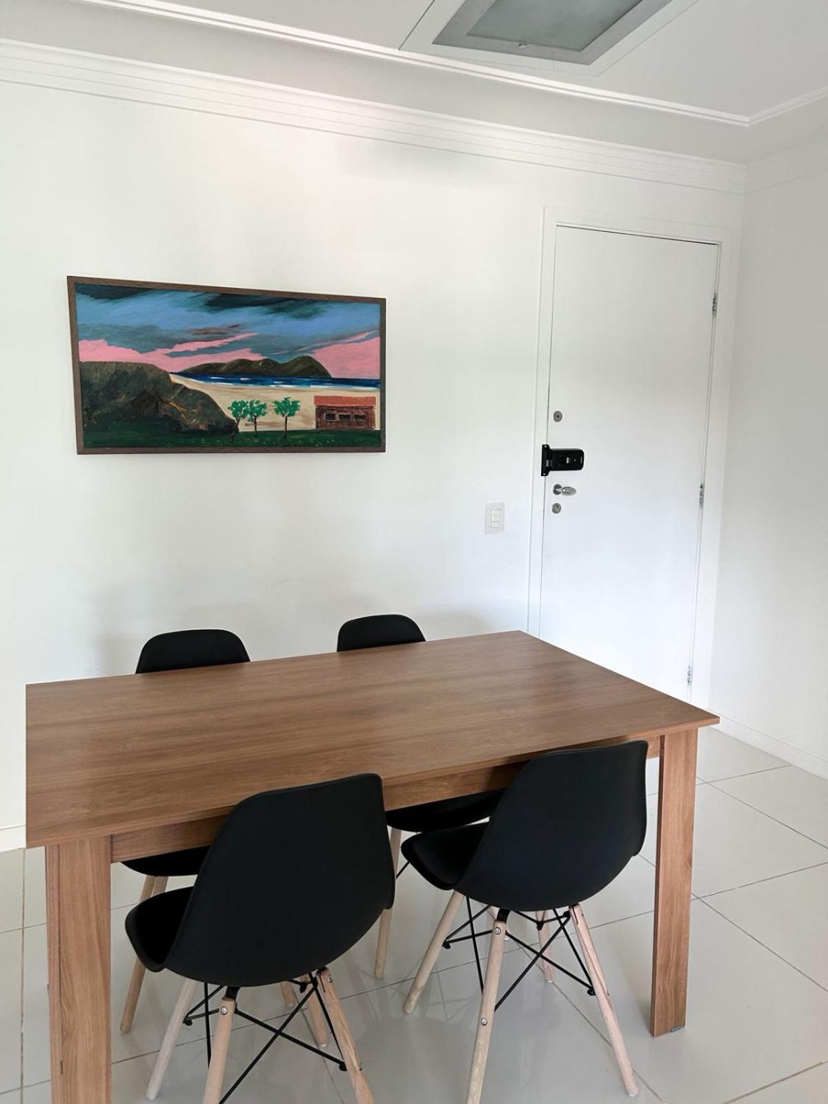Apartment Apto Na Barra A Poucos Minutos Do Metro E Da *